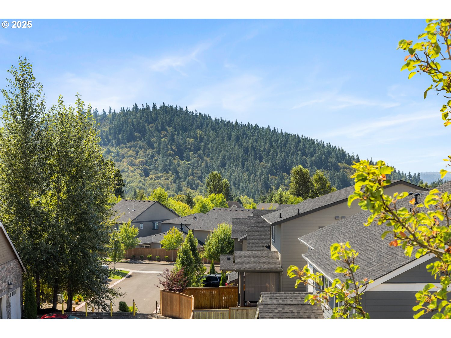 11709 SE CRESTED EAGLE LN E5, Happy Valley Unit: E5