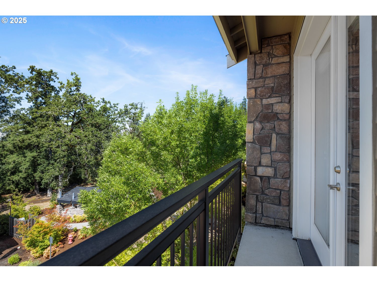 11709 SE CRESTED EAGLE LN E5, Happy Valley Unit: E5