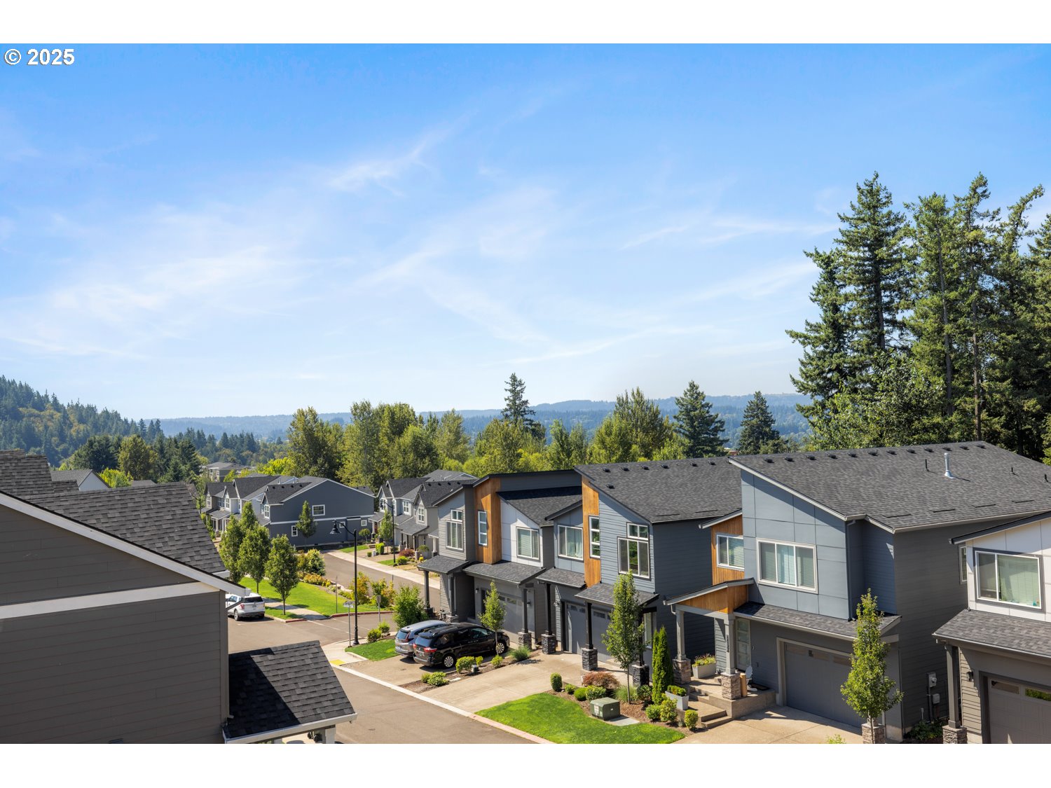 11709 SE CRESTED EAGLE LN E5, Happy Valley Unit: E5