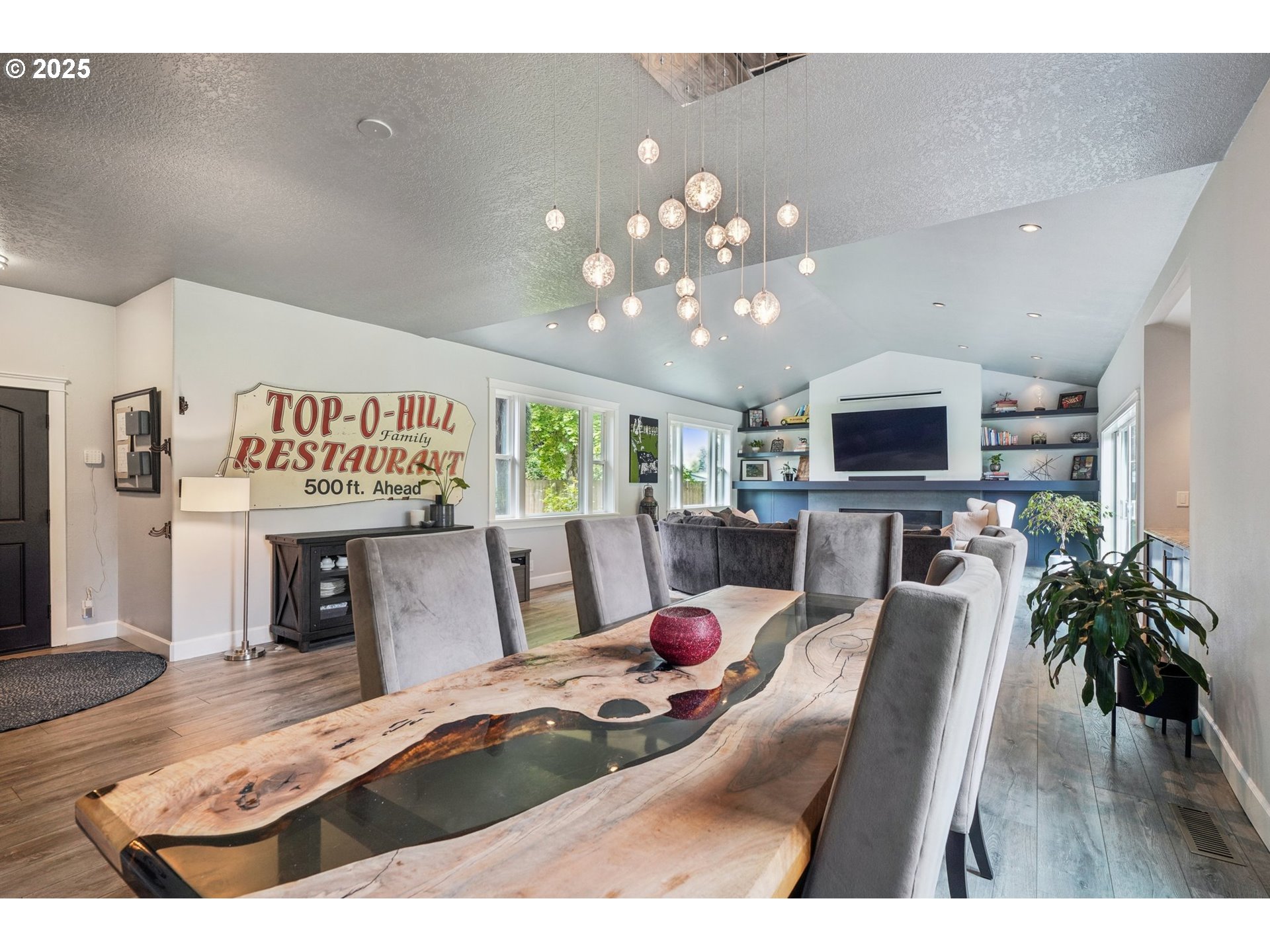12875 PEGGYS PL