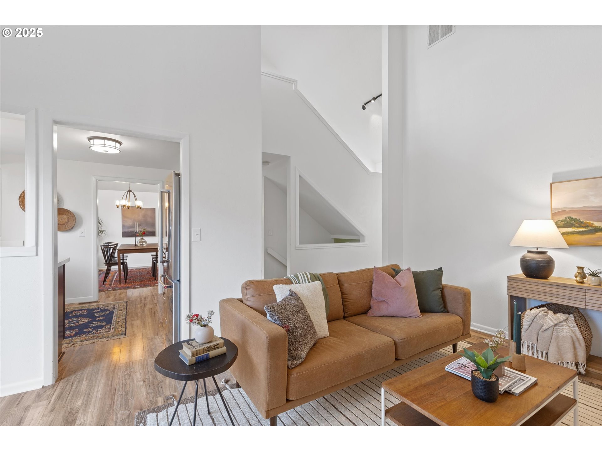 1693 SW MONTGOMERY DR