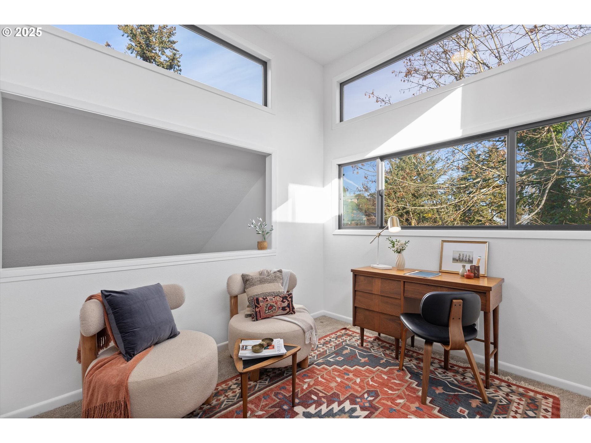 1693 SW MONTGOMERY DR