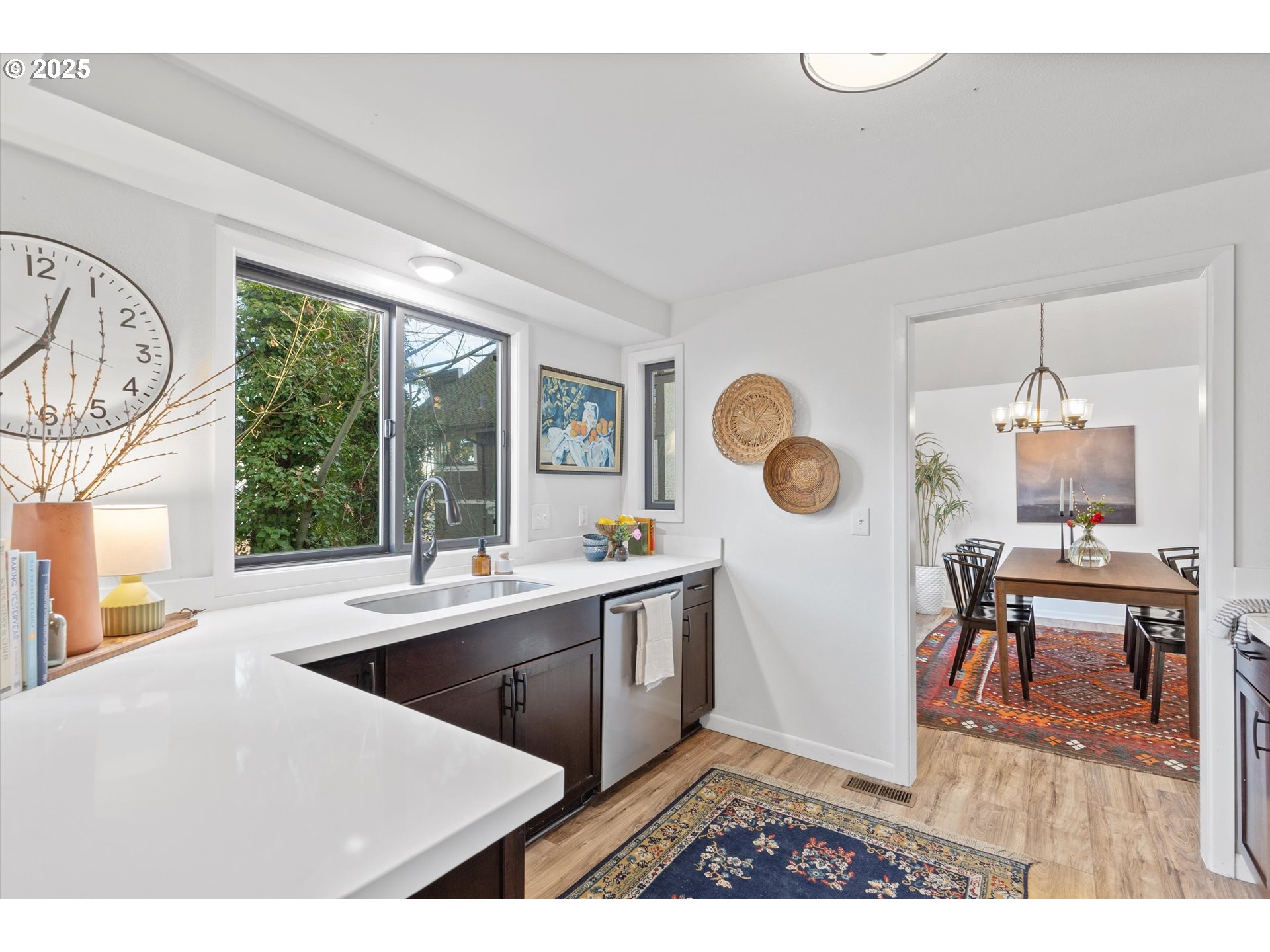 1693 SW MONTGOMERY DR