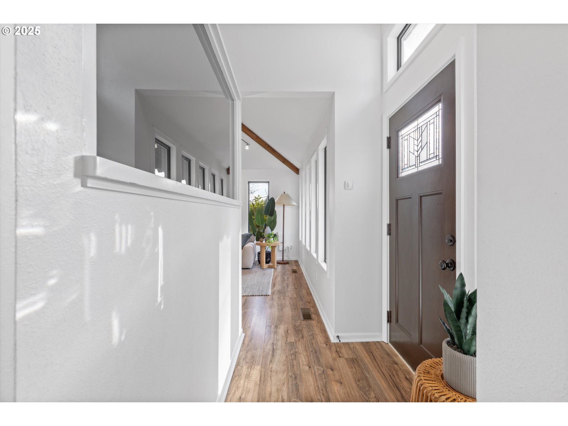 1693 SW MONTGOMERY DR