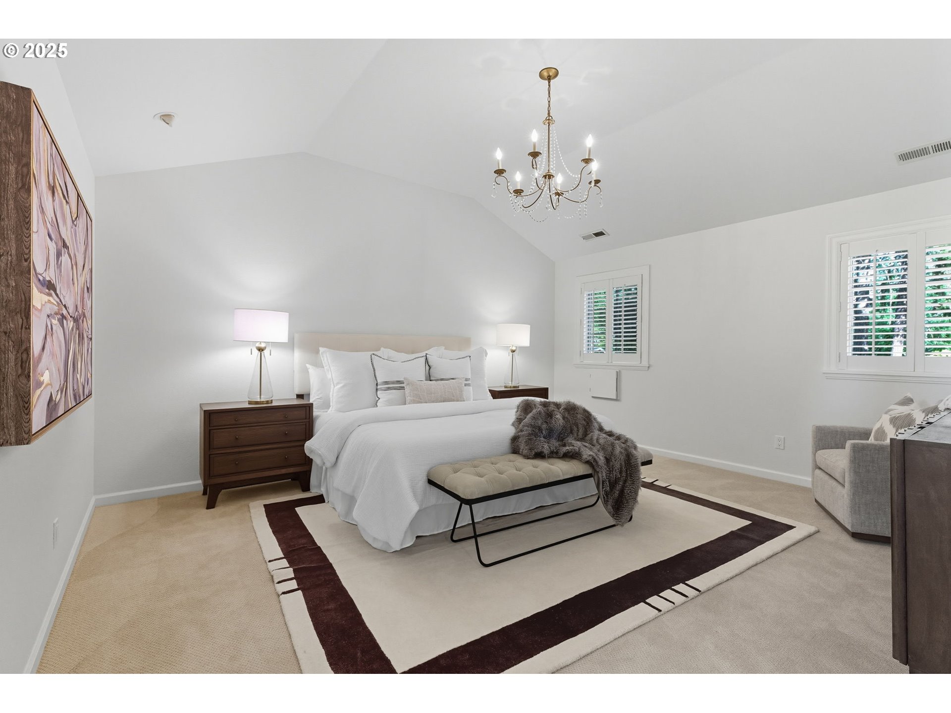 642 IRON MOUNTAIN BLVD