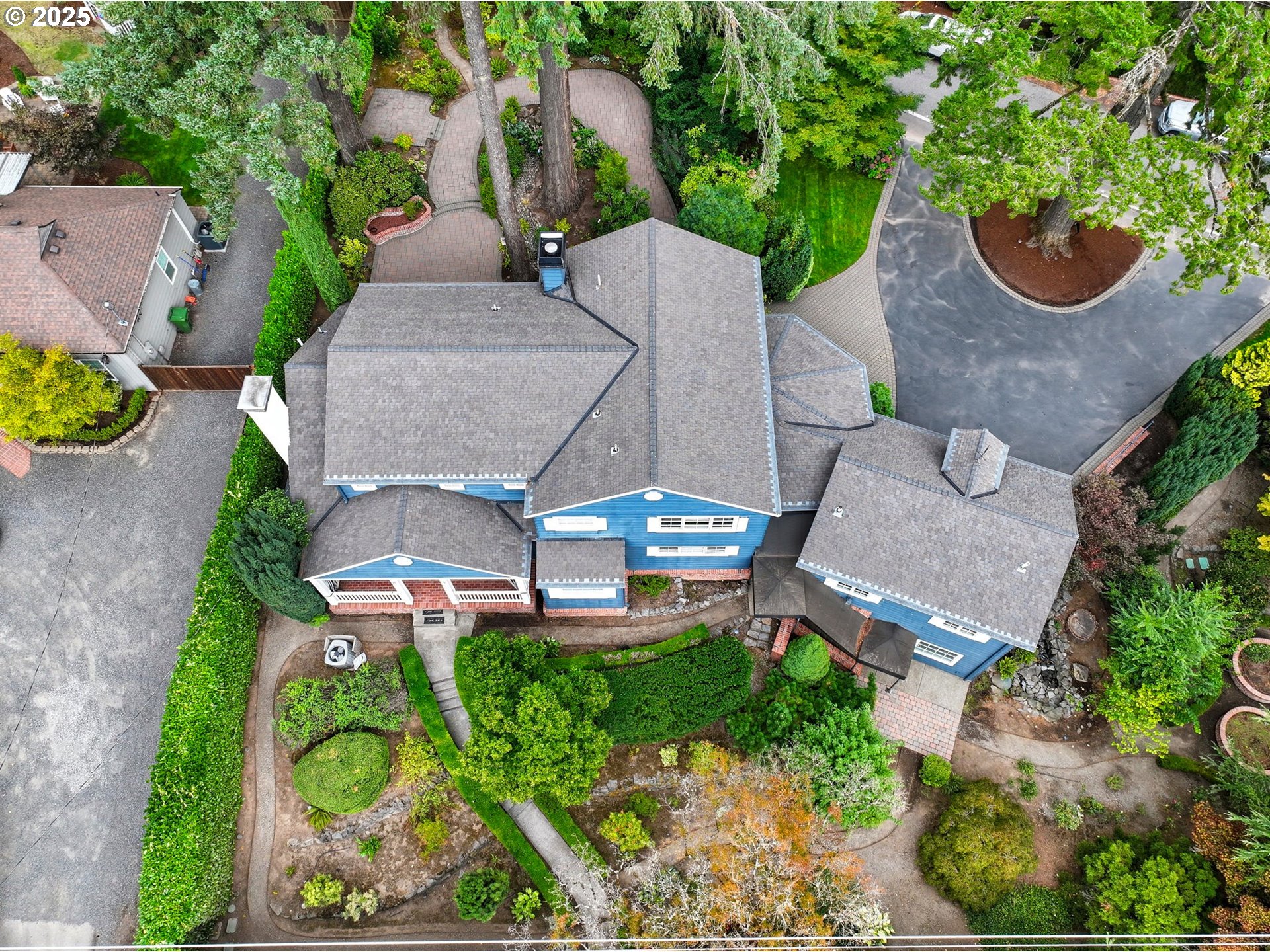 642 IRON MOUNTAIN BLVD