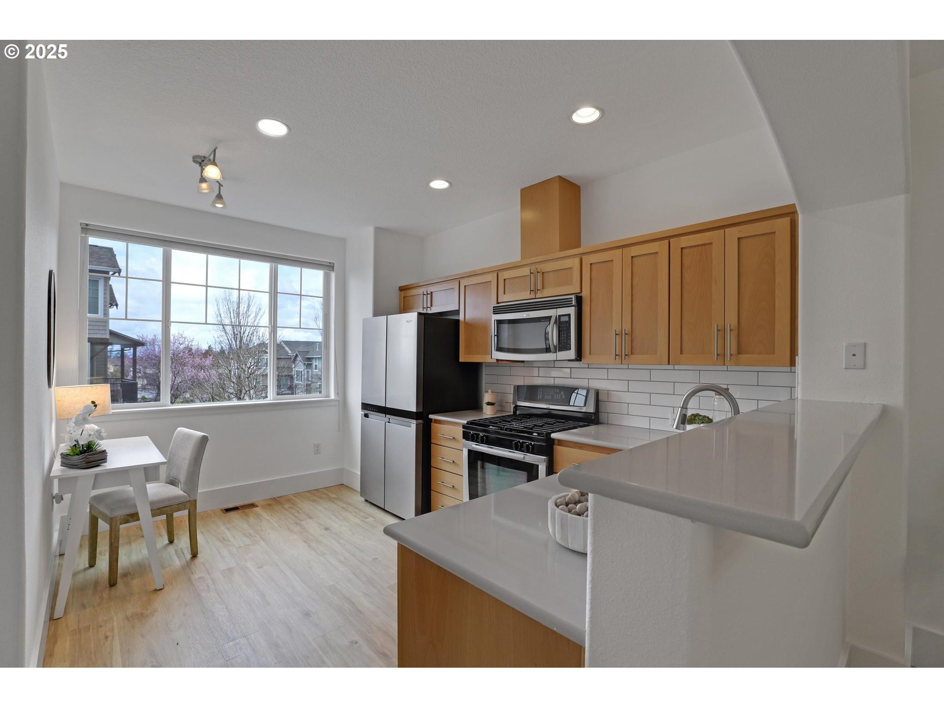 742 NW 118TH AVE 102