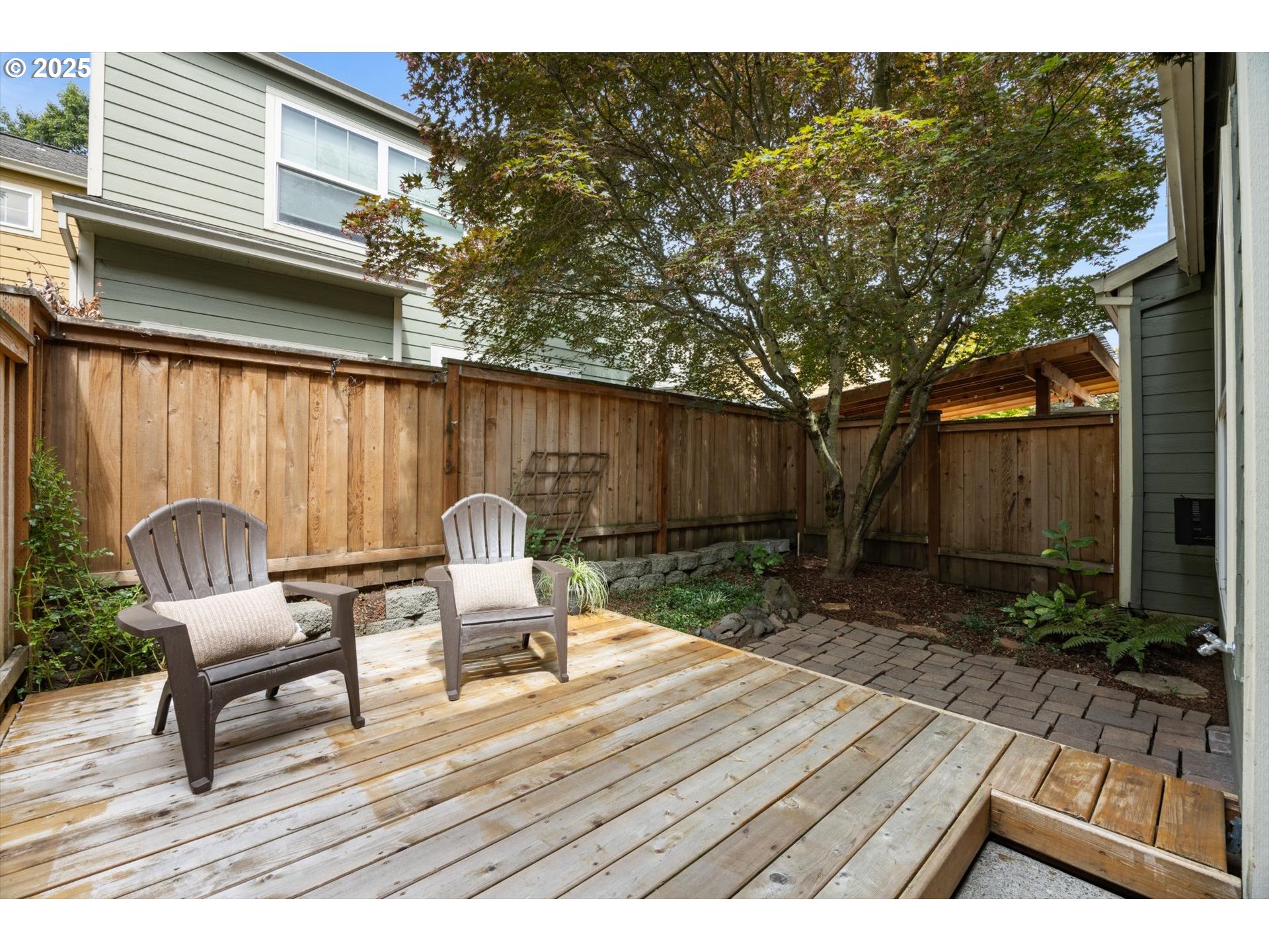 2639 NE 6TH PL