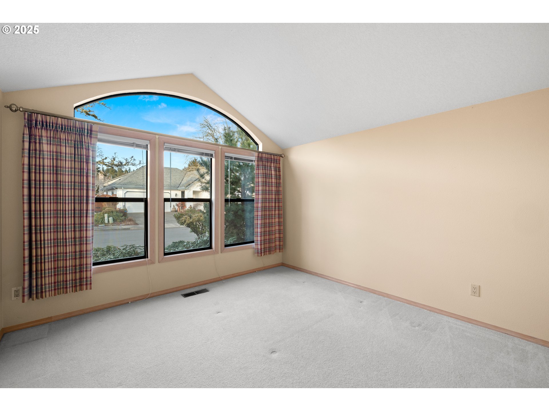 12690 SW PEACHVALE ST