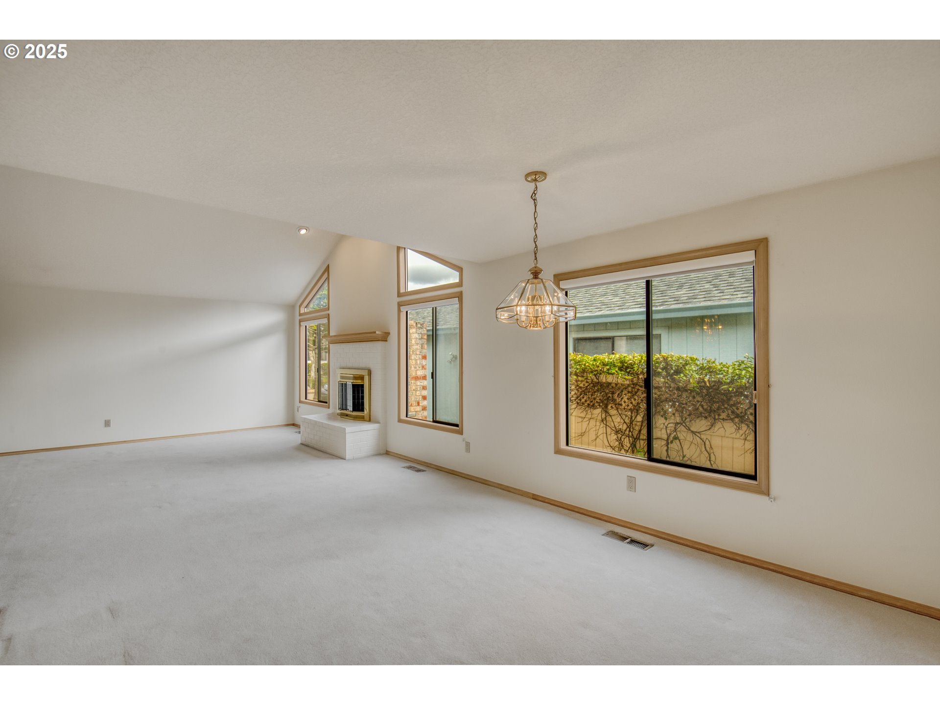 12690 SW PEACHVALE ST