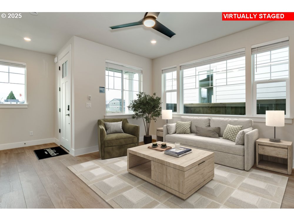 4244 SE CENTURY BLVD