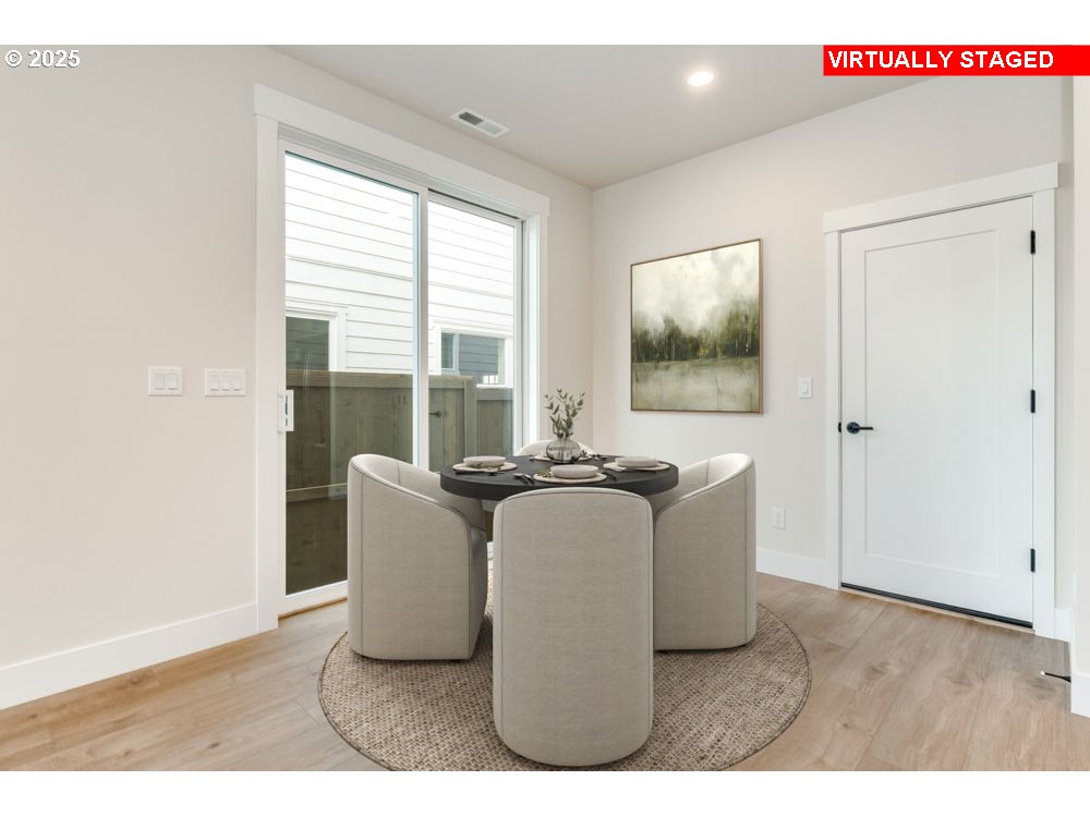 4244 SE CENTURY BLVD