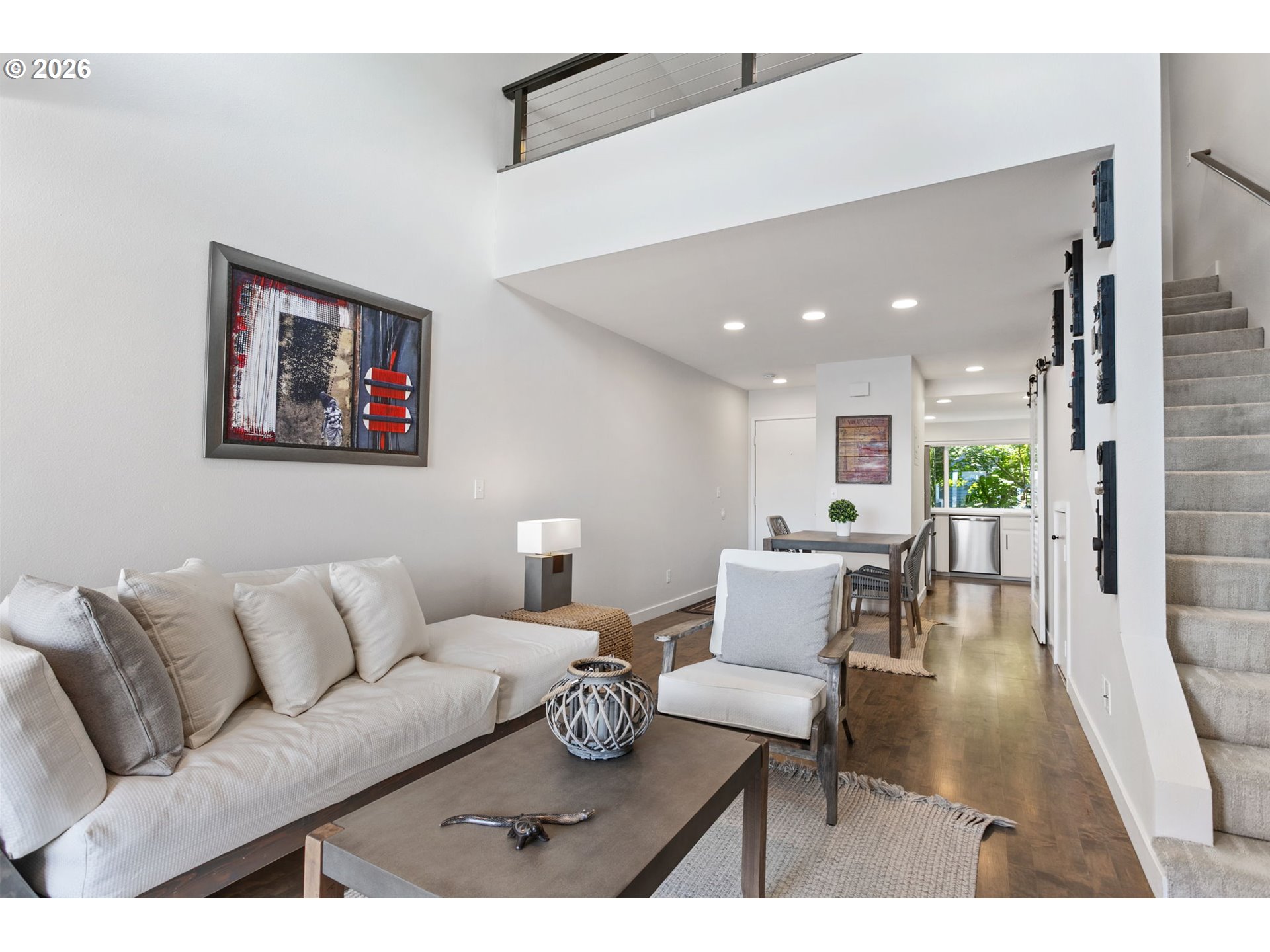 118 N HAYDEN BAY DR
