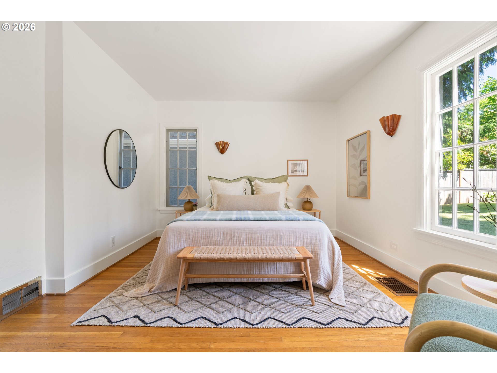6216 SE REED COLLEGE PL