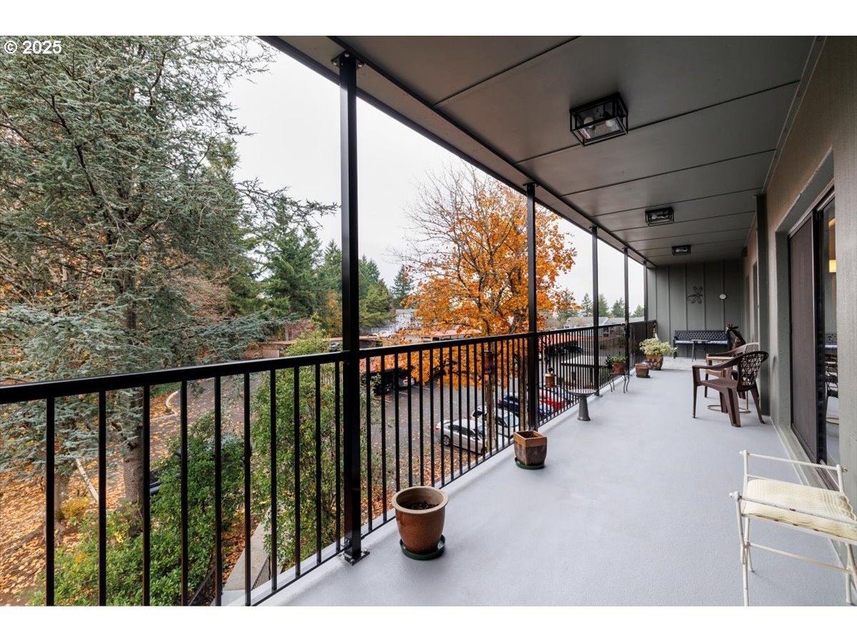 45 EAGLE CREST DR 415