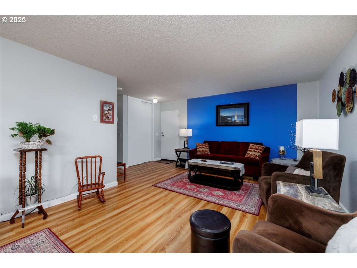 45 EAGLE CREST DR 415