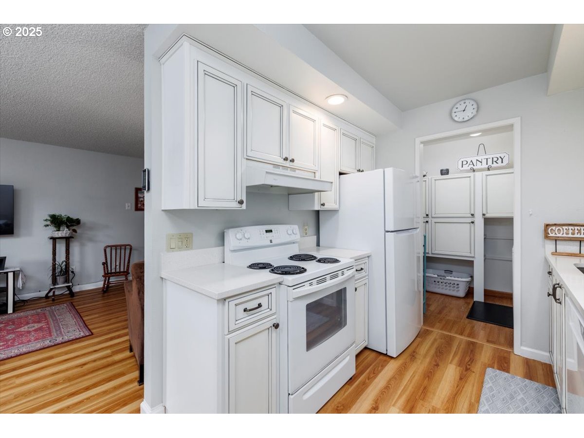 45 EAGLE CREST DR 415