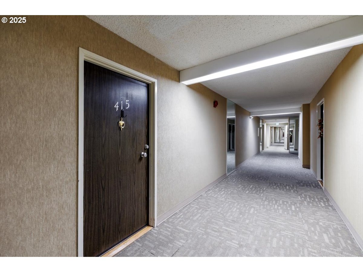 45 EAGLE CREST DR 415