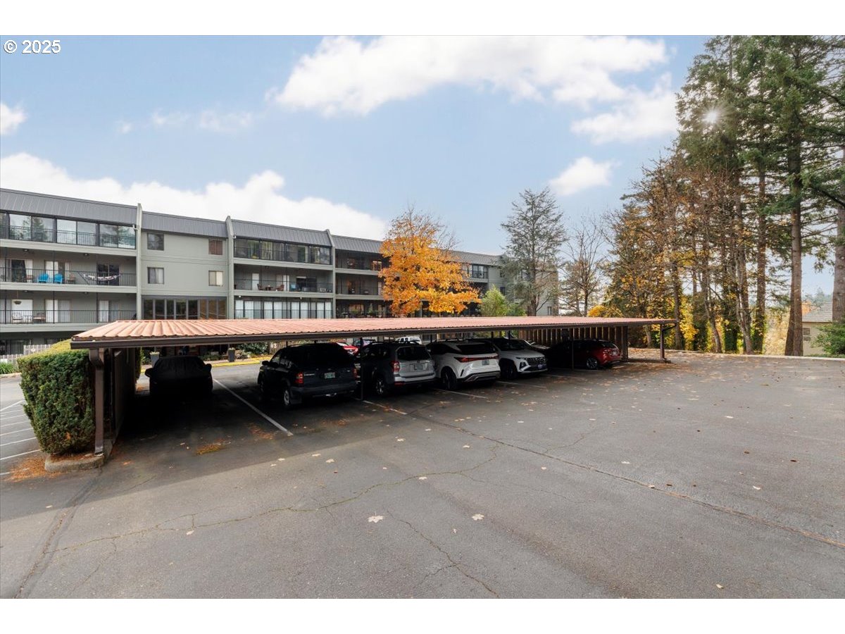 45 EAGLE CREST DR 415