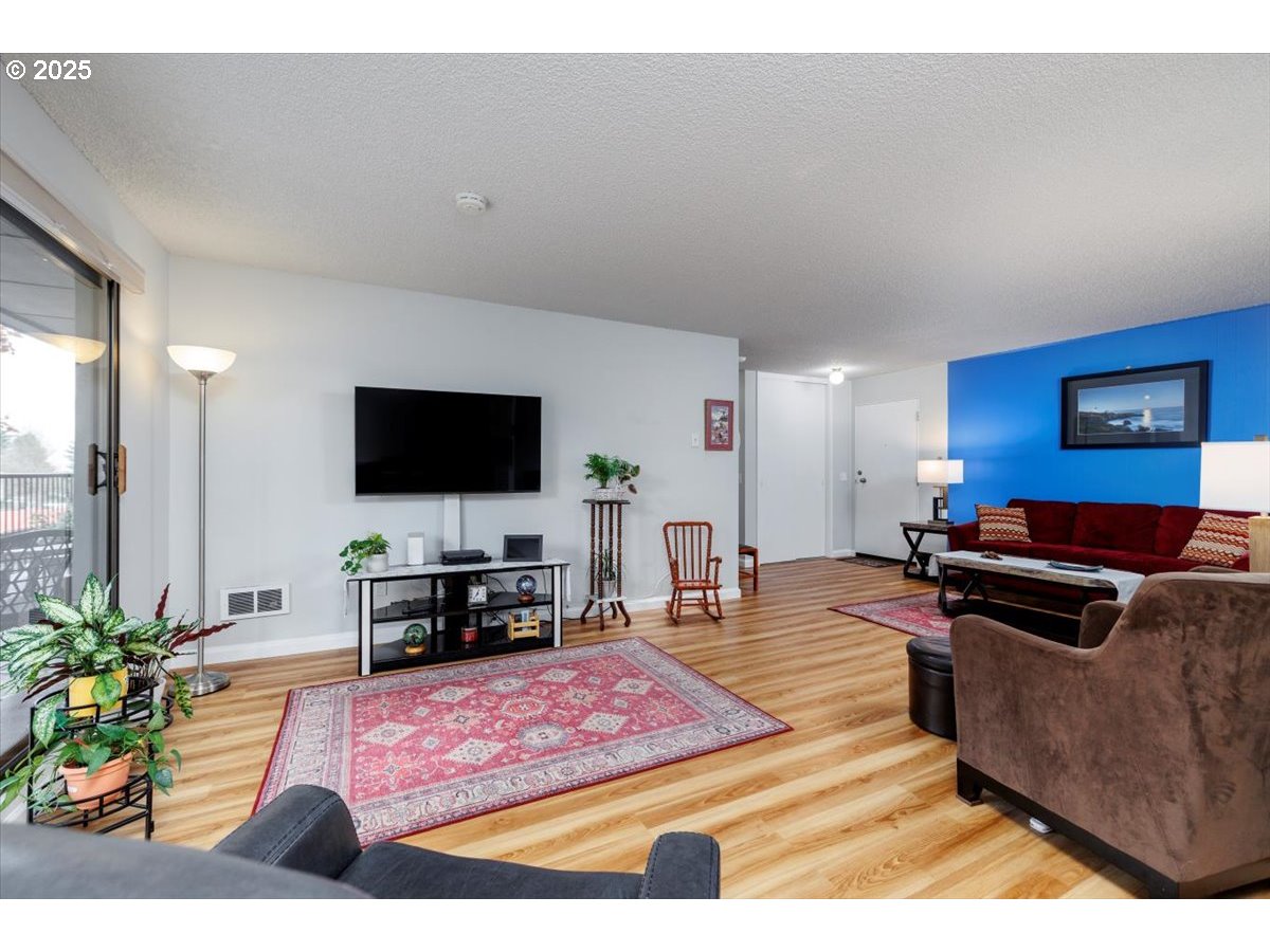 45 EAGLE CREST DR 415