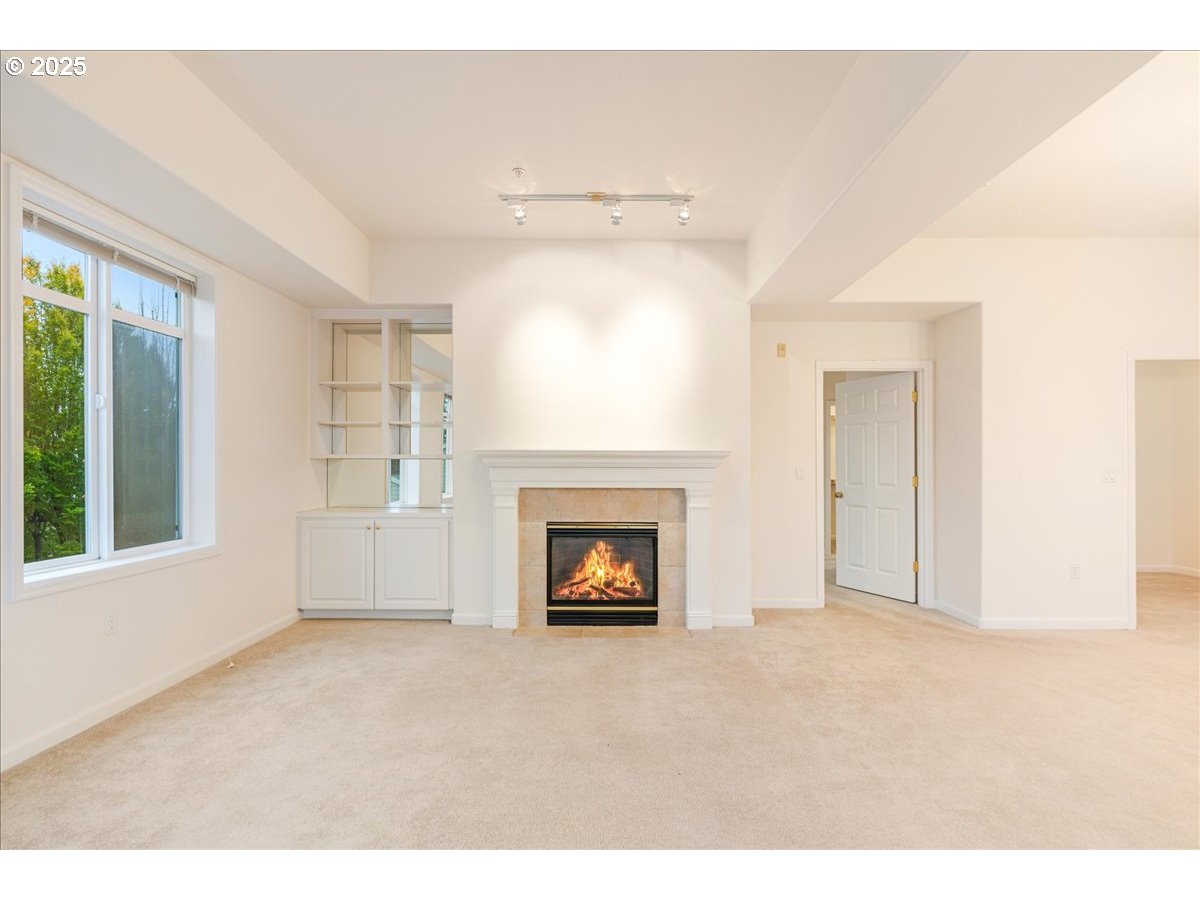 4832 NW PROMENADE TER 220