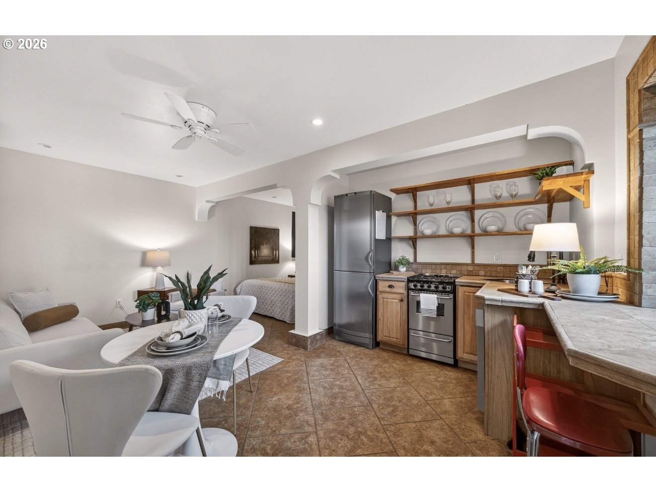 4323 SW HAMILTON TER