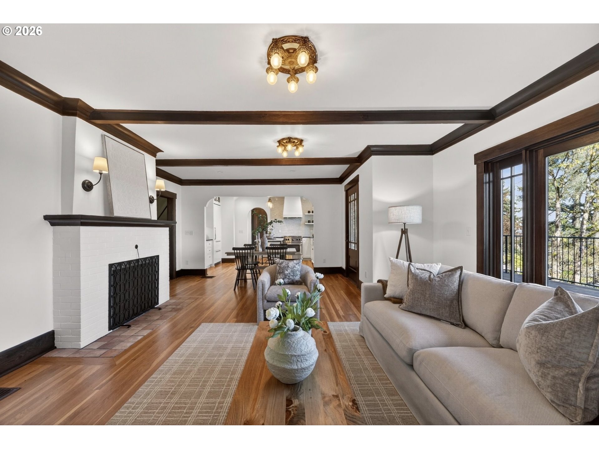 4323 SW HAMILTON TER