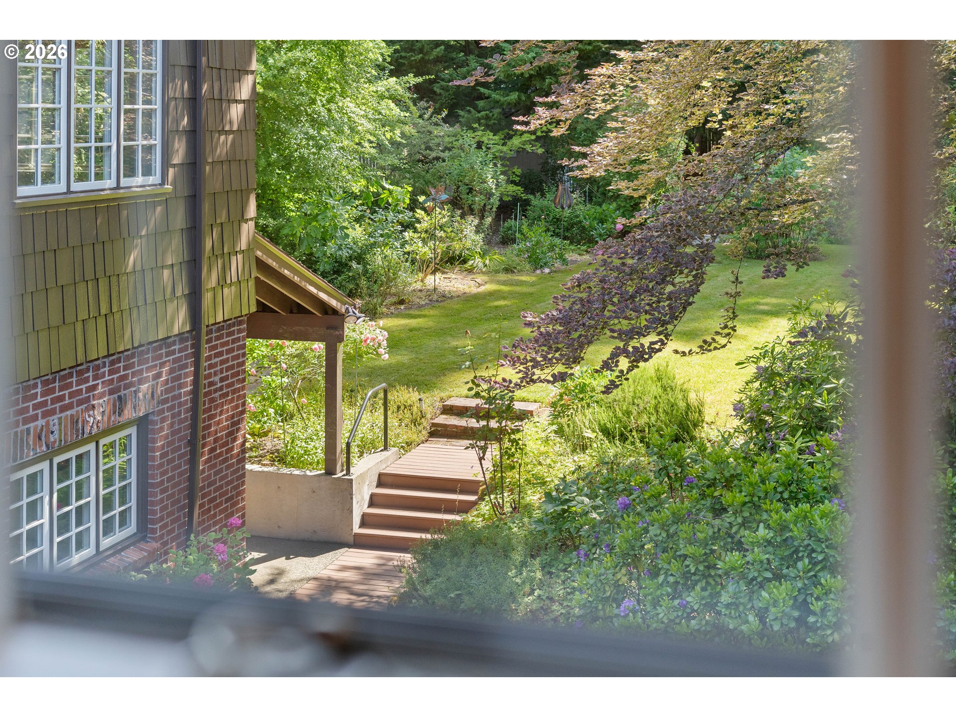 4500 SW LAURELWOOD AVE