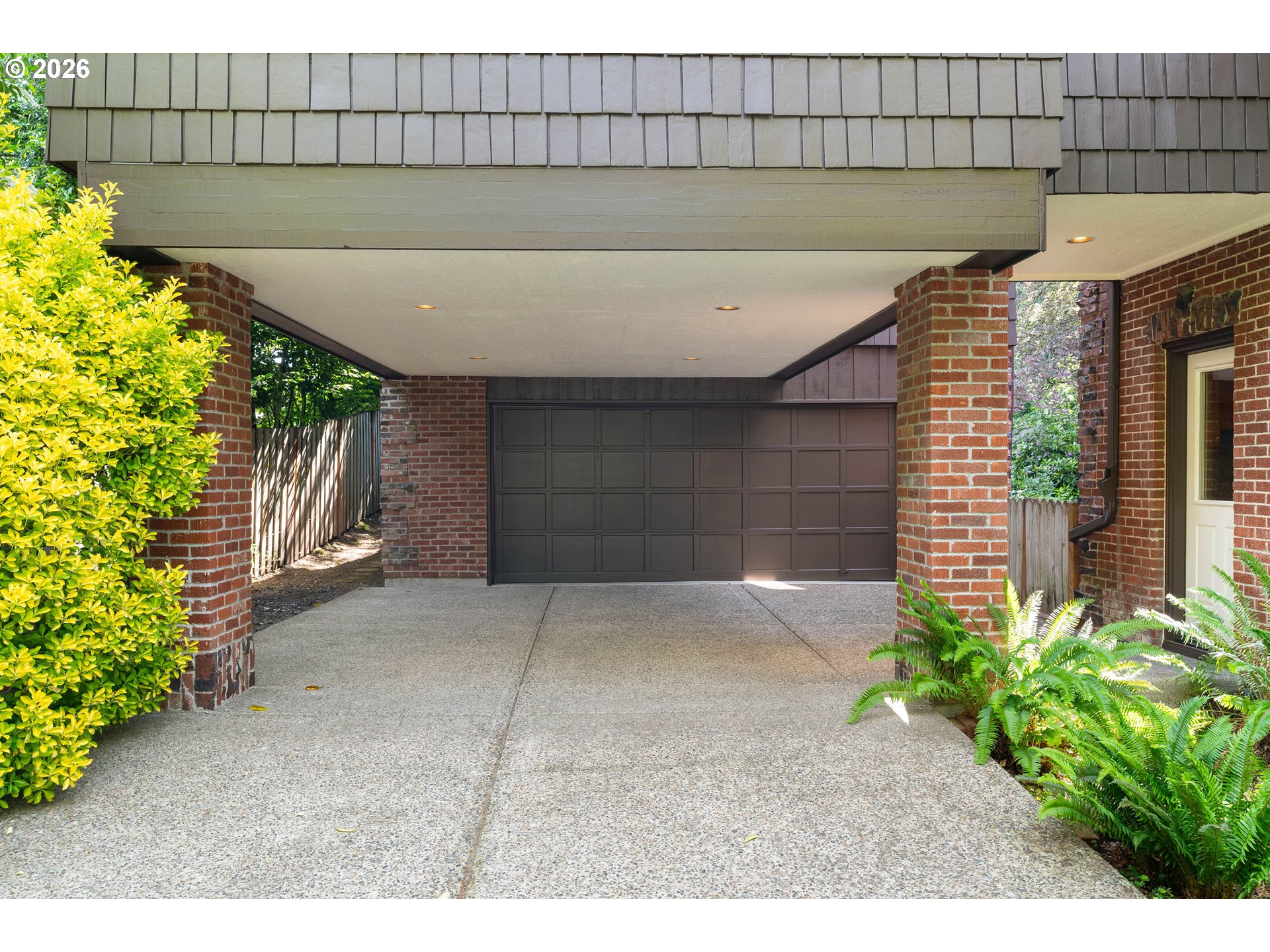4500 SW LAURELWOOD AVE