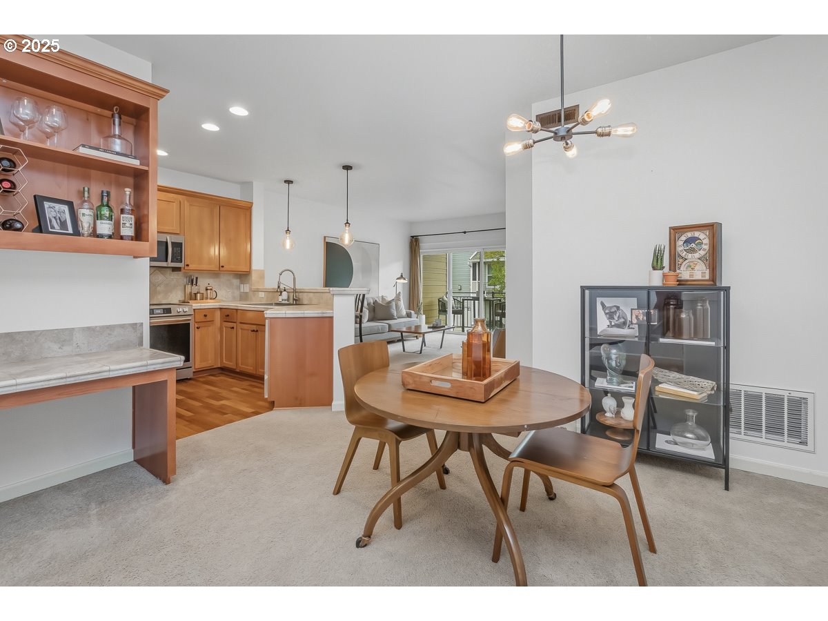 3565 SUMMERLINN DR