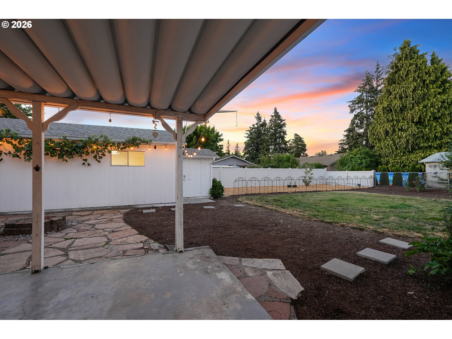 797 APPLE BLOSSOM AVE
