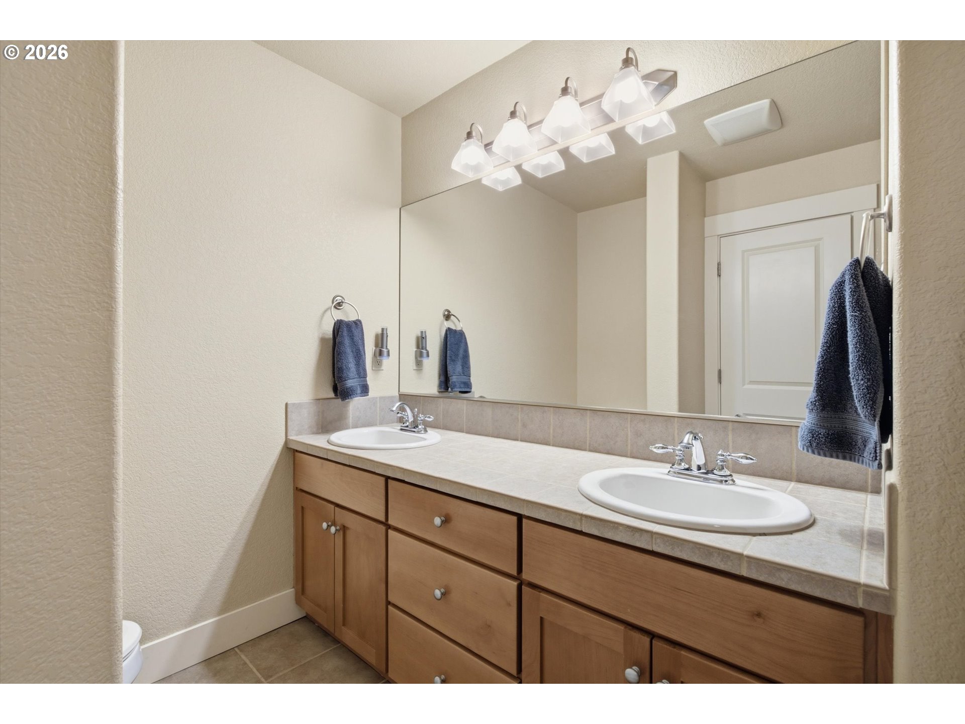 11090 NW CRYSTAL CREEK LN