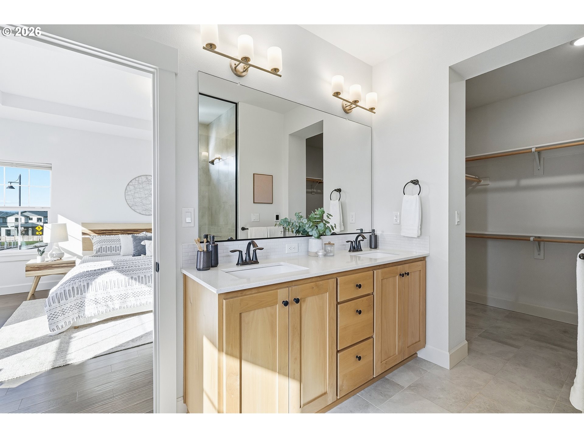 7039 SE CHINQUAPIN DR