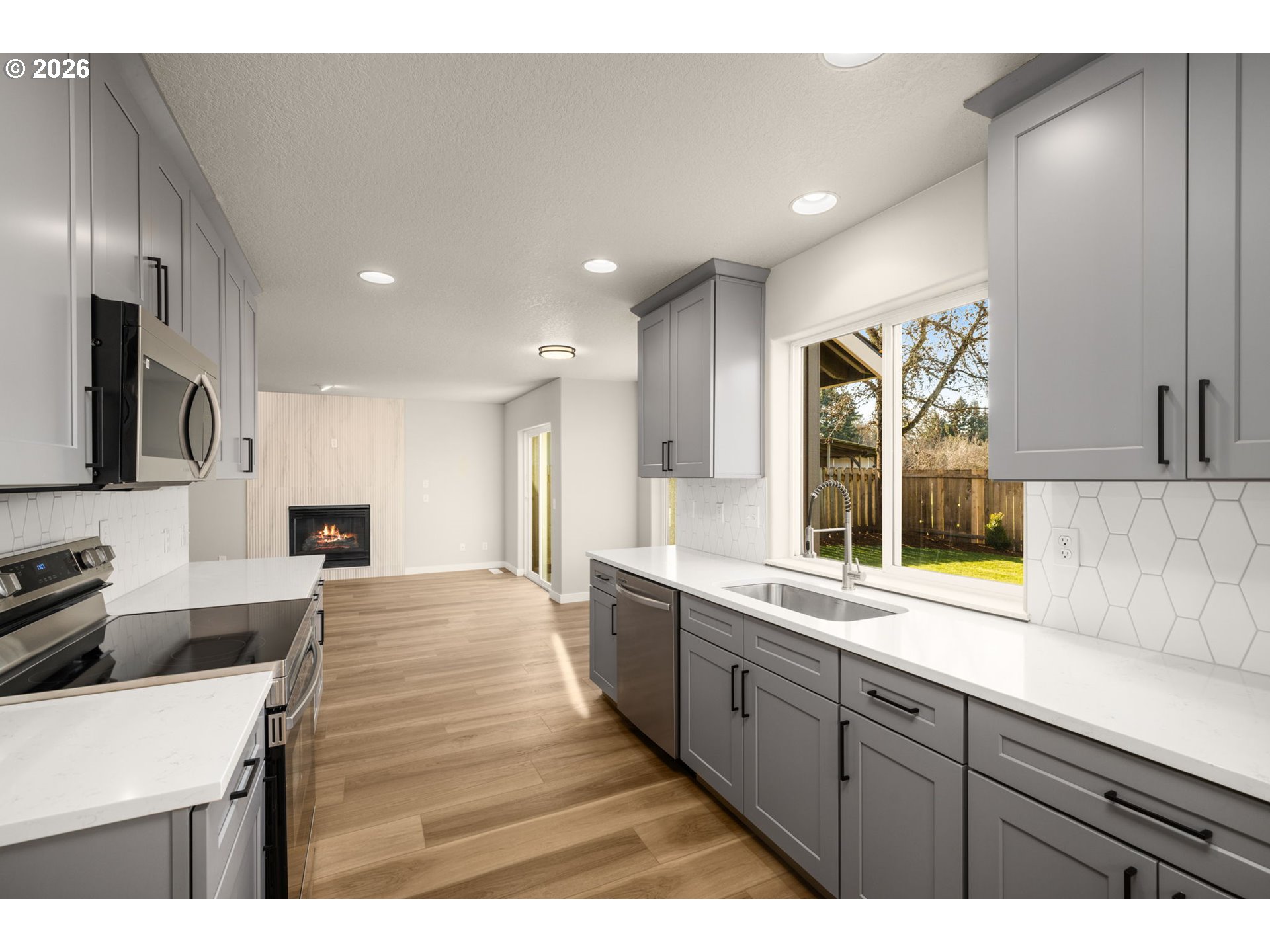 20831 SW TRAILS END DR