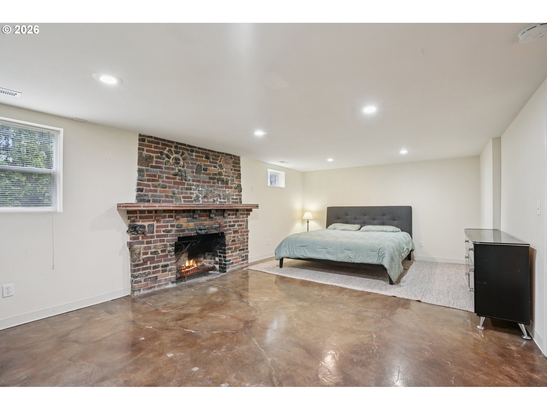 1670 NW 119TH AVE