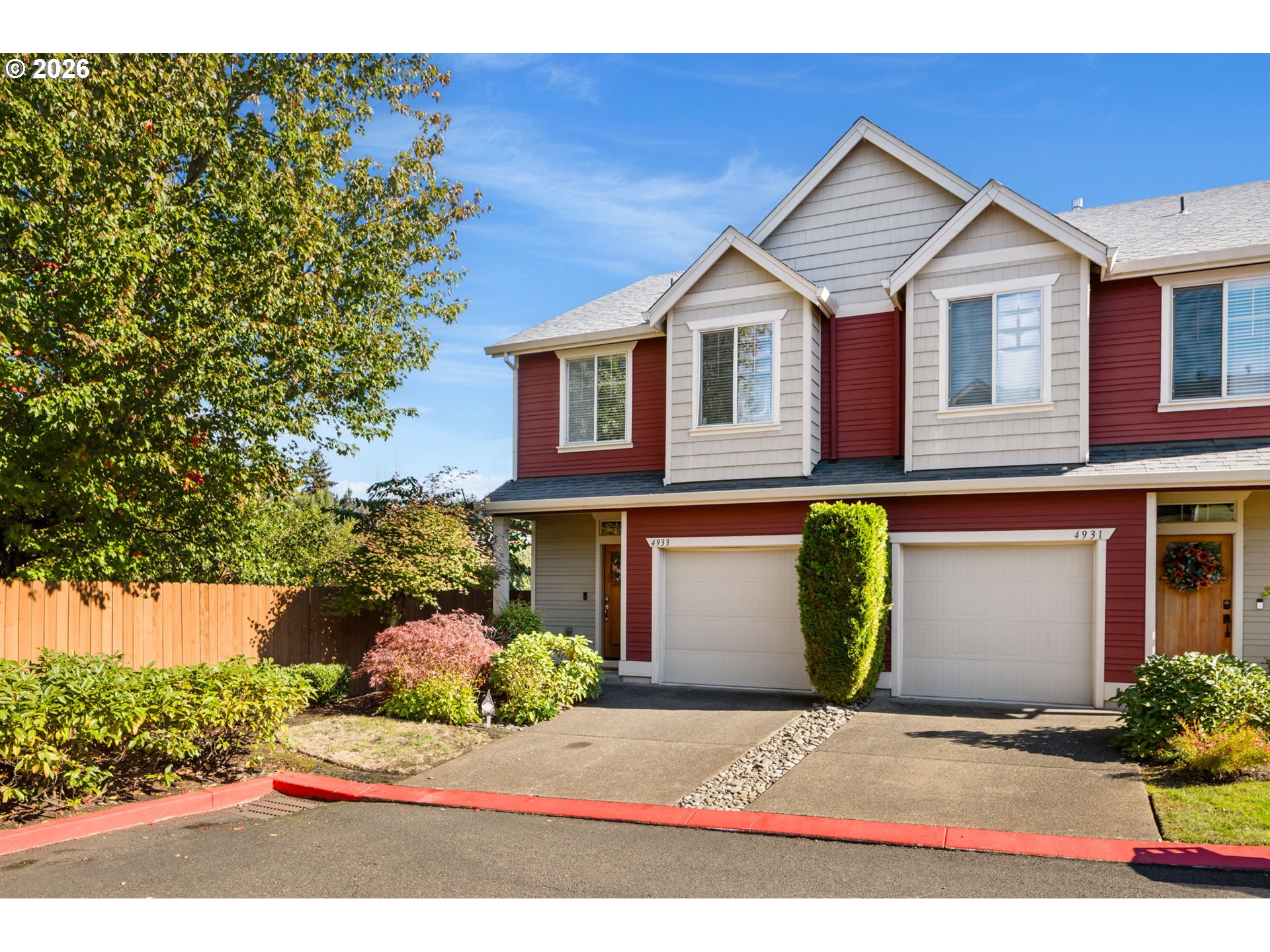 4933 SE LUCAS CT