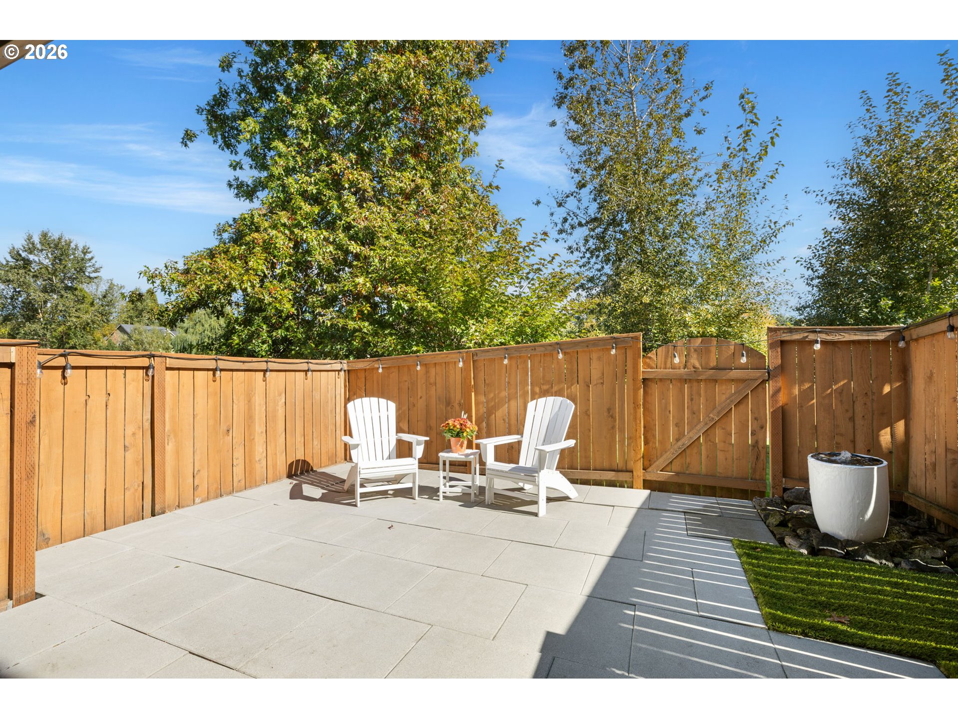 4933 SE LUCAS CT