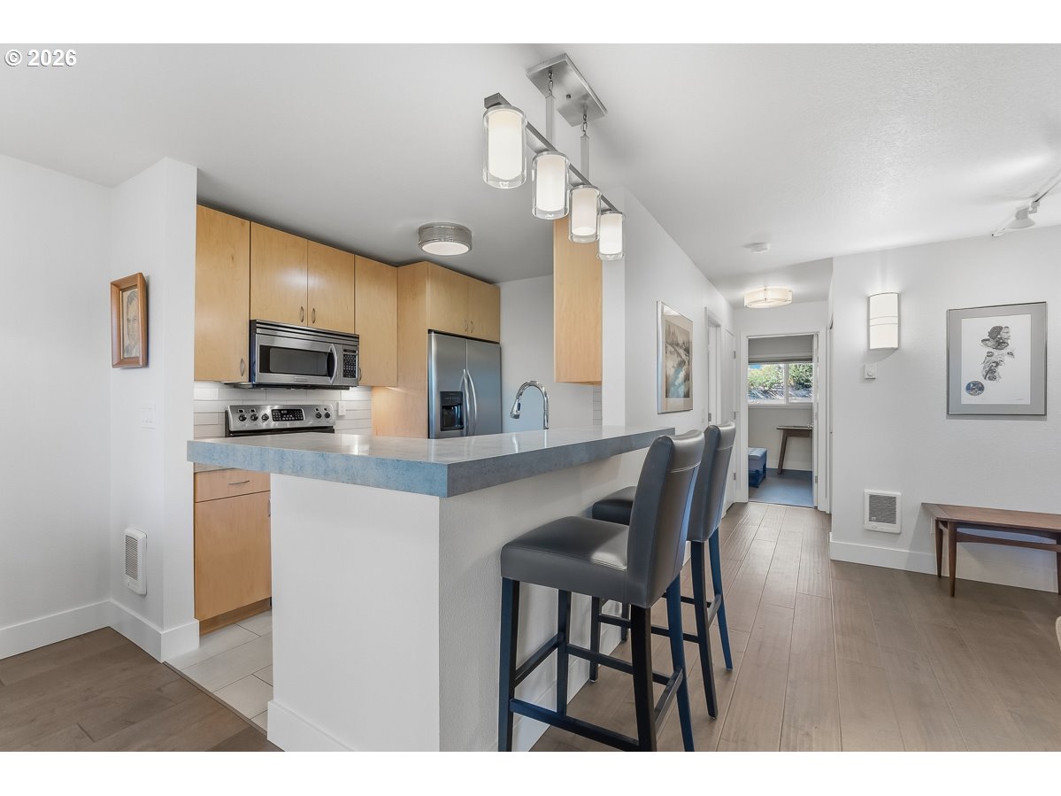 200 BURNHAM RD 103