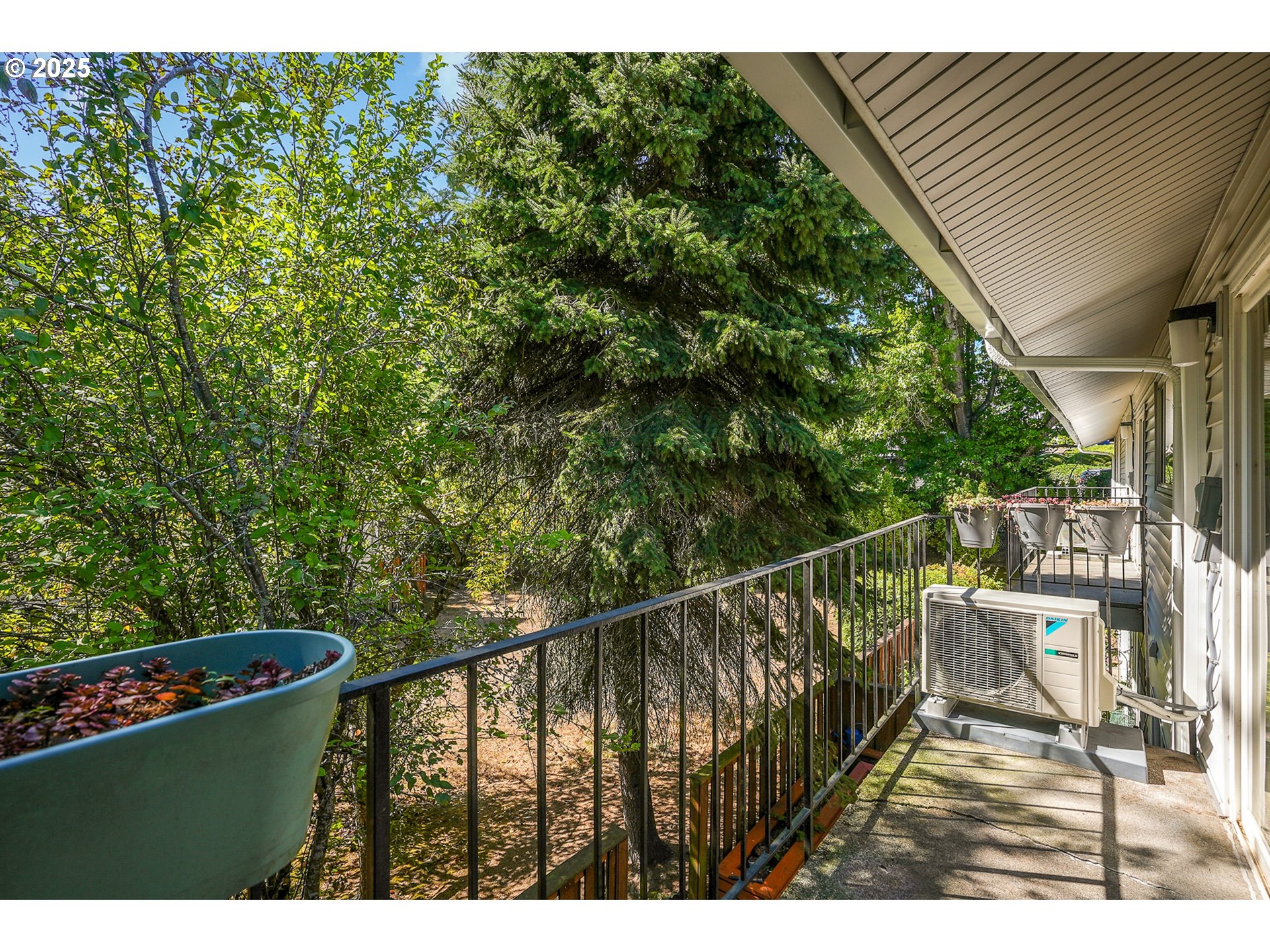 6835 SW CAPITOL HILL RD #36