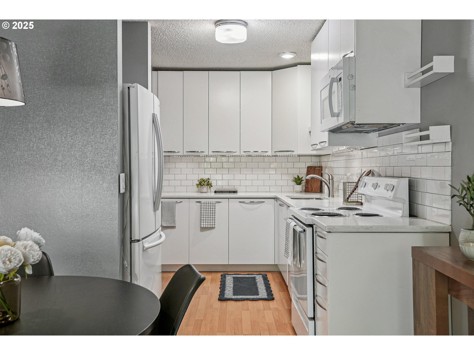 6835 SW CAPITOL HILL RD #36