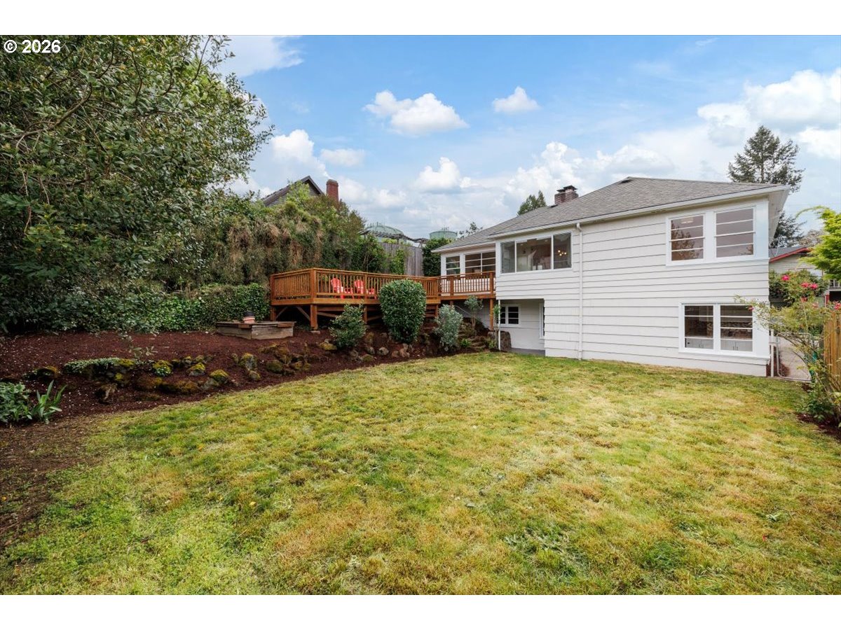 4205 NE 18TH AVE