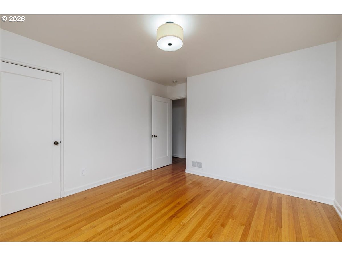 4205 NE 18TH AVE