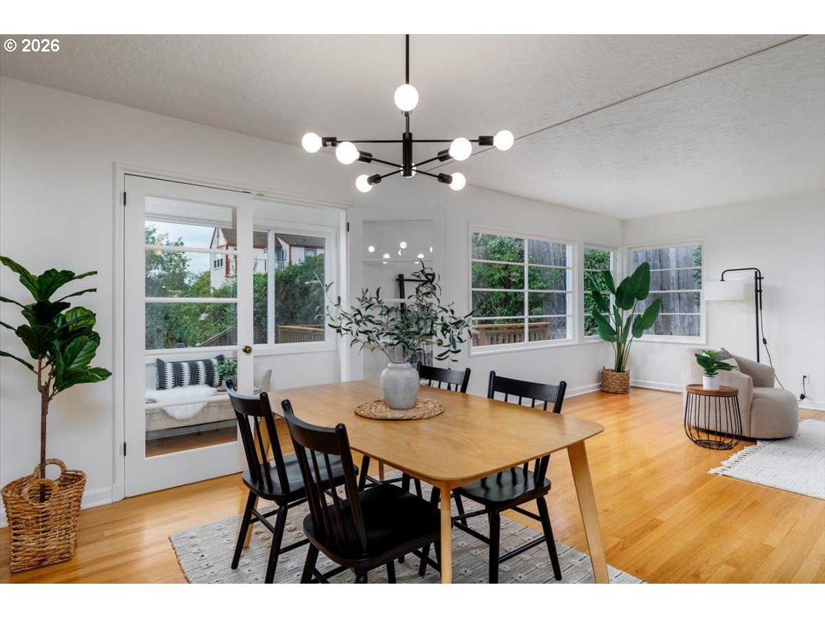 4205 NE 18TH AVE