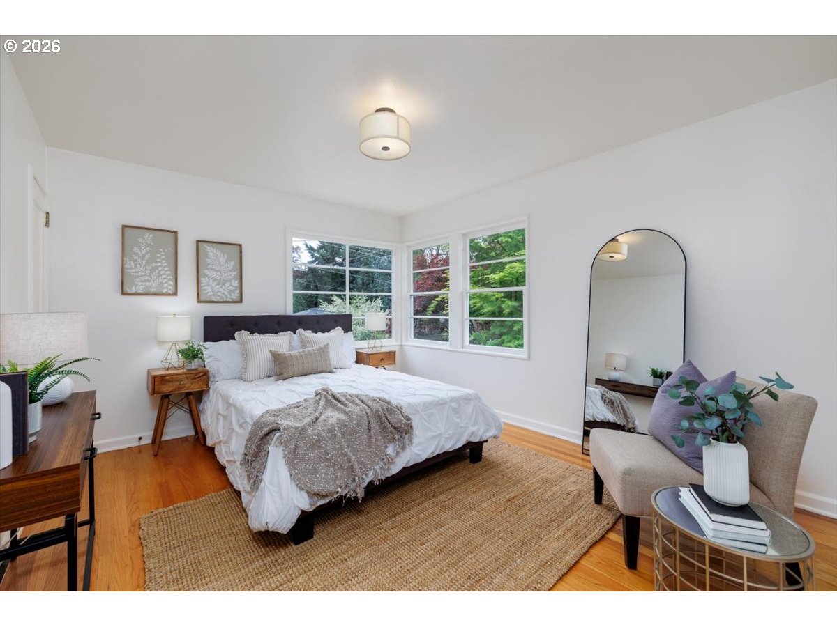 4205 NE 18TH AVE