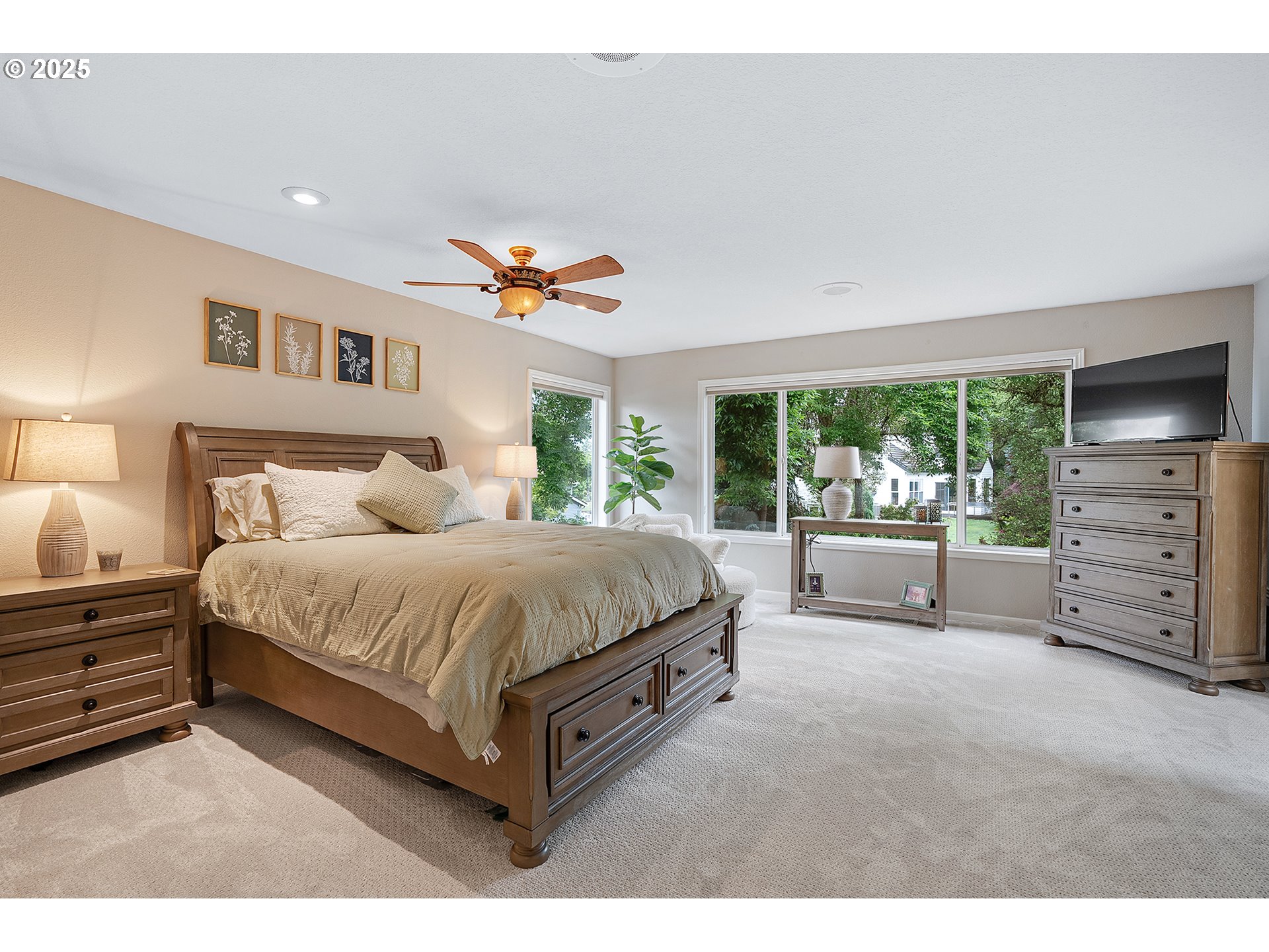 15137 SW PEACHTREE DR