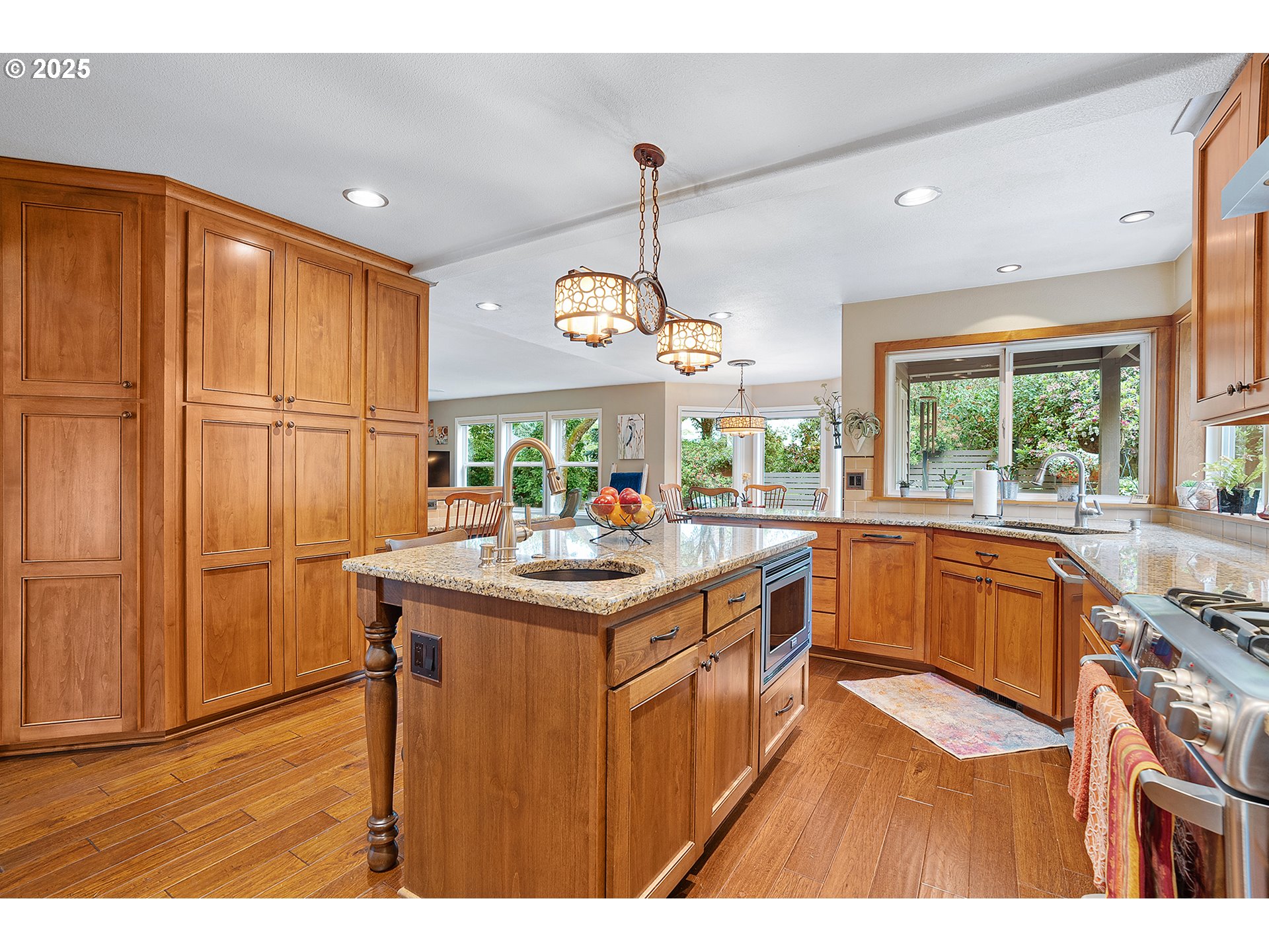 15137 SW PEACHTREE DR