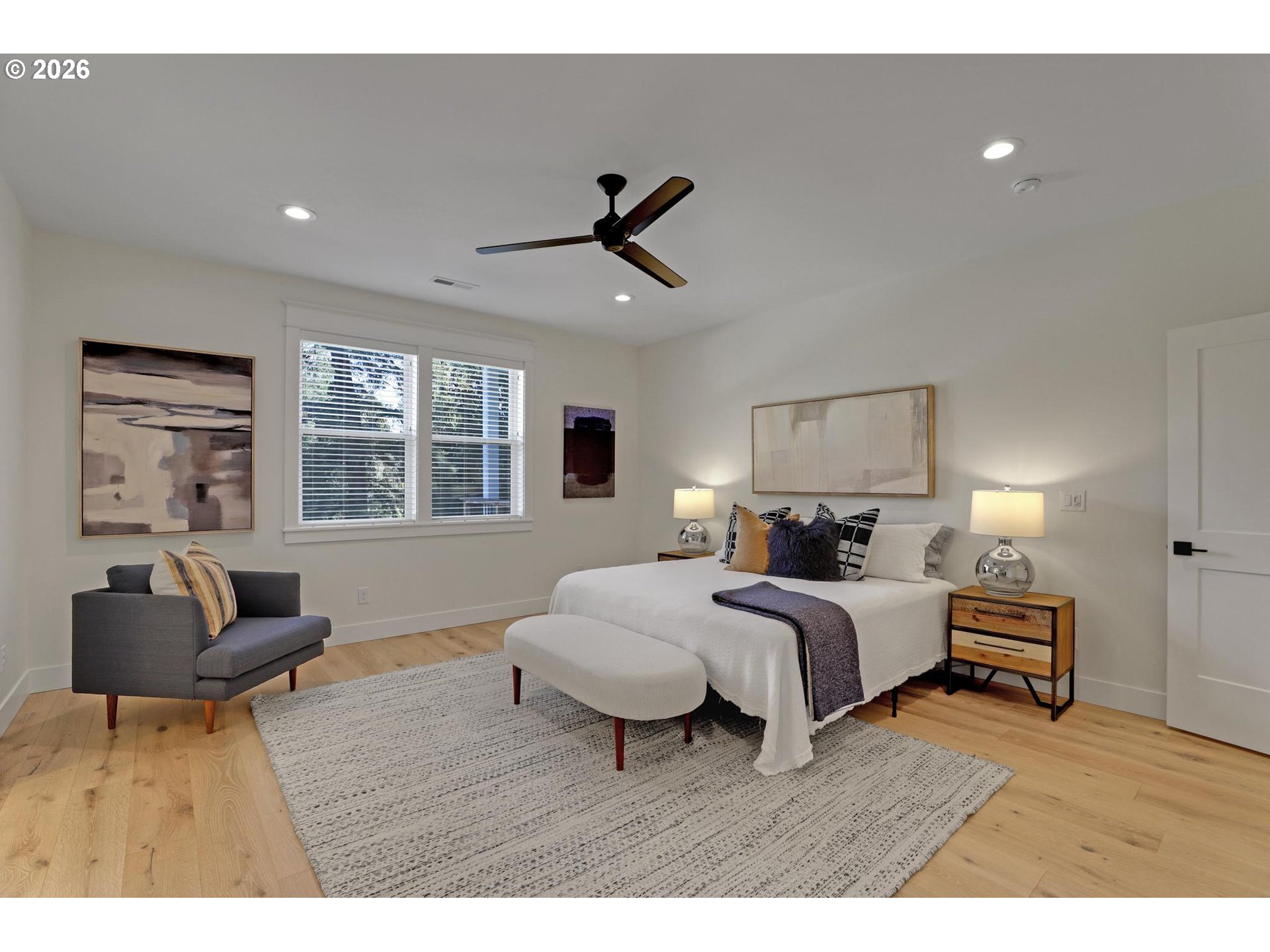 4022 SE ALDERCREST RD