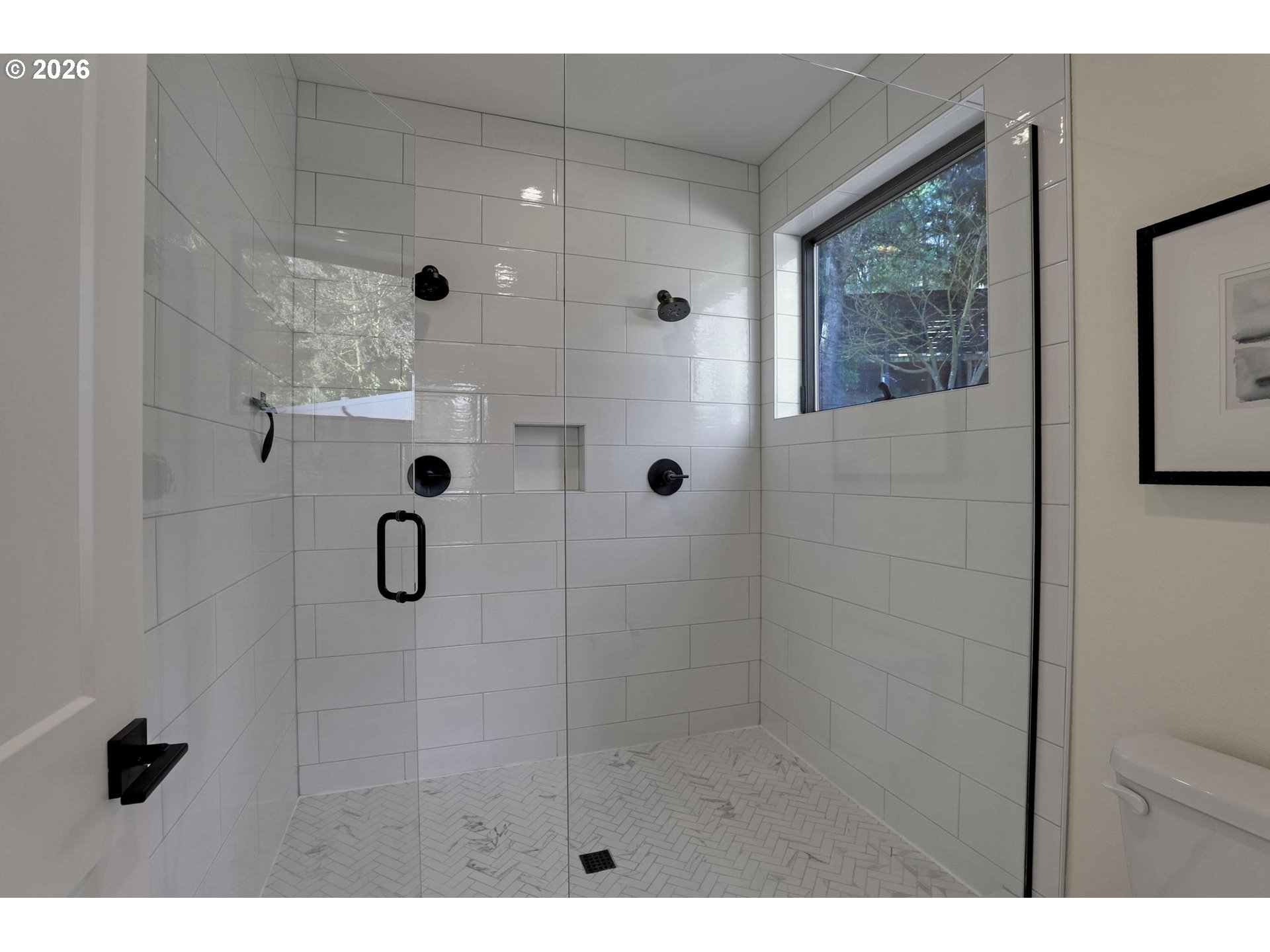 4022 SE ALDERCREST RD