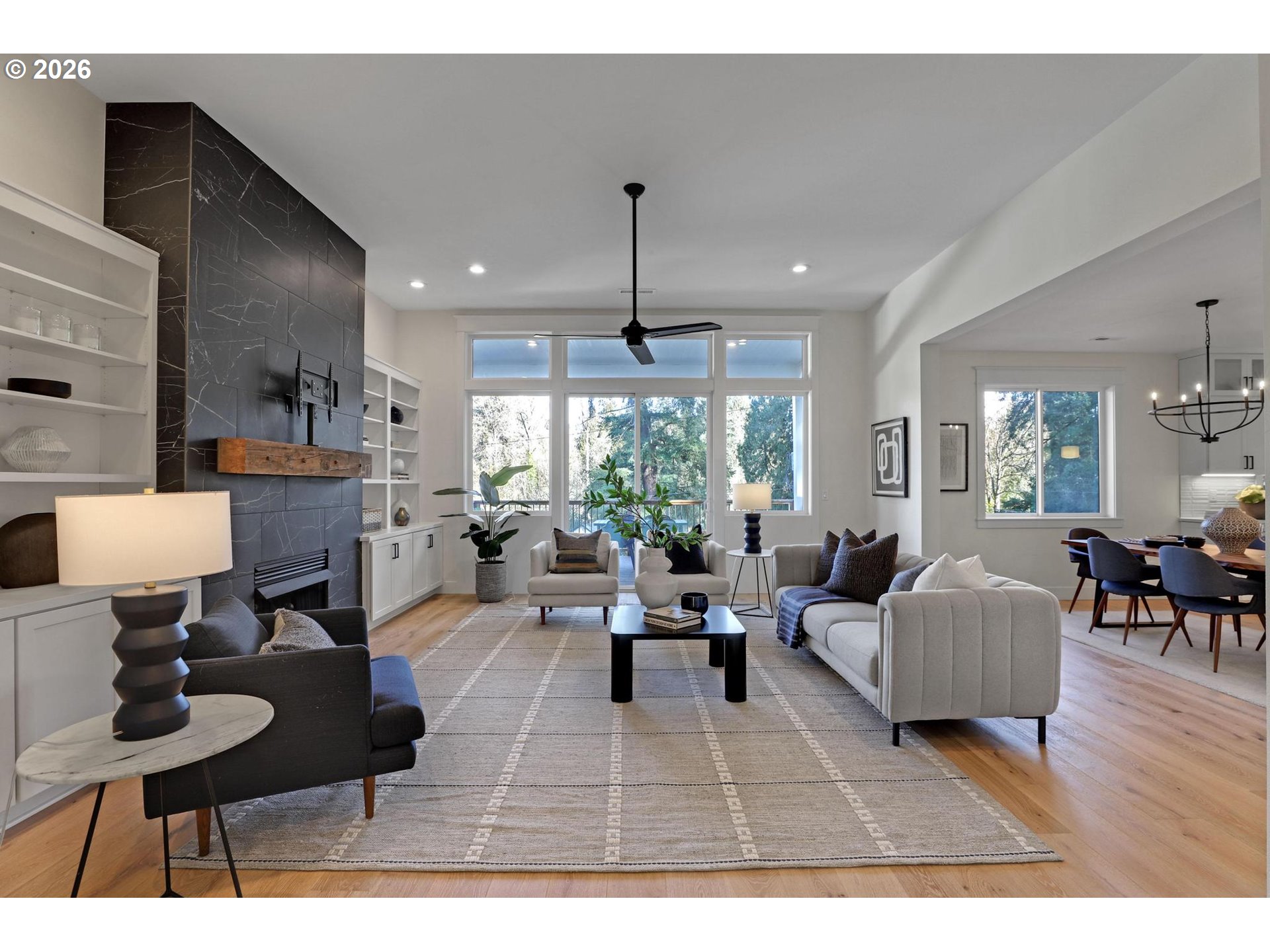 4022 SE ALDERCREST RD