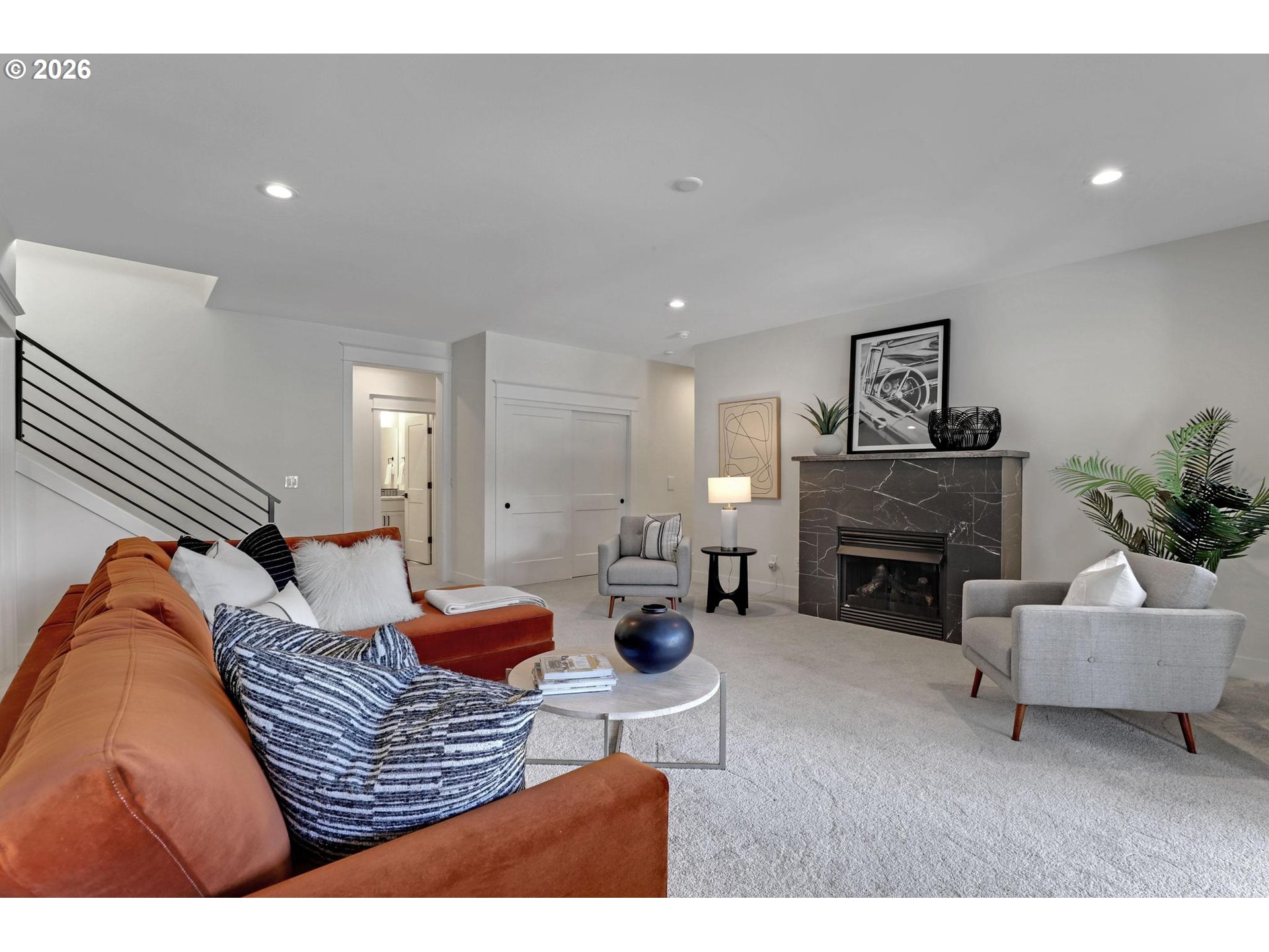 4022 SE ALDERCREST RD